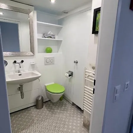 Etrier Green Apartment *